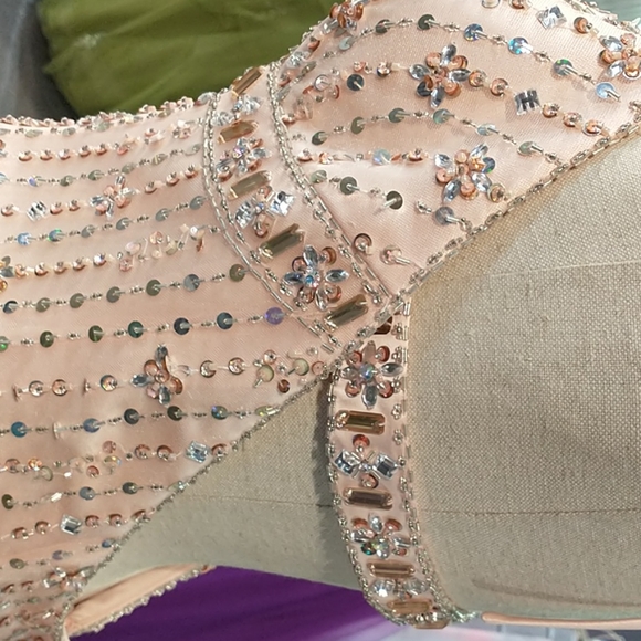 Prom dress - Picture 6 of 9